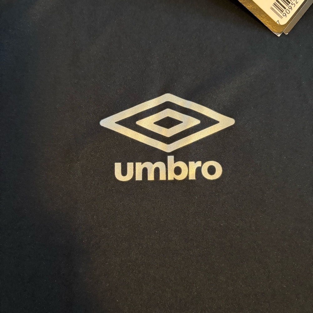 Umbro Men’s Santos FC 2020 Training Jersey Dry Fit Black Gold XXL New - Picture 7 of 12